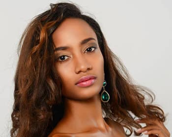 Roxanne Didier-Nicholas crowned Miss Saint Lucia Universe 2014