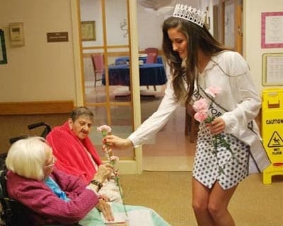 Miss New York USA 2016 visits Jersey City nursing home