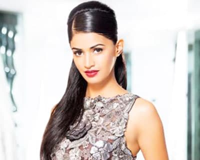 Sushruthi Krishna, the Misty beauty for Miss India 2015
