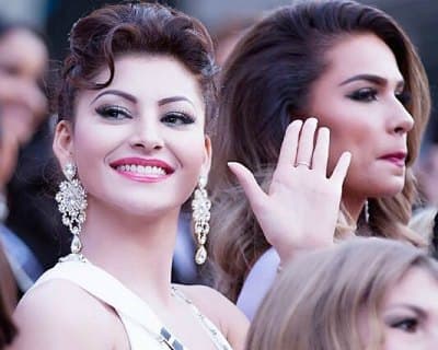 Urvashi Rautela to appear in a Music Video with International Musician Seal