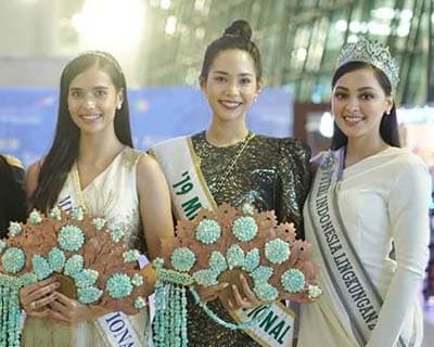 Reigning beauty queens arrive in Indonesia for Puteri Indonesia 2020 finale