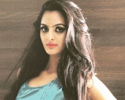Akanksha Dhiman to represent India at Asia Pacific World 2016 and Miss Supertalent World 2016 pageants