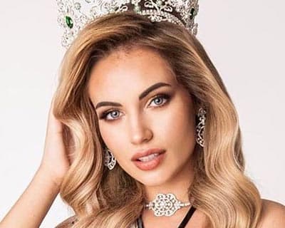 Miss International Czech Republic 2020 Natálie Kočendová is pregnant and keeping her national crown