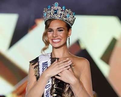Maria Del Mar Aguilera crowned Miss World Spain 2019