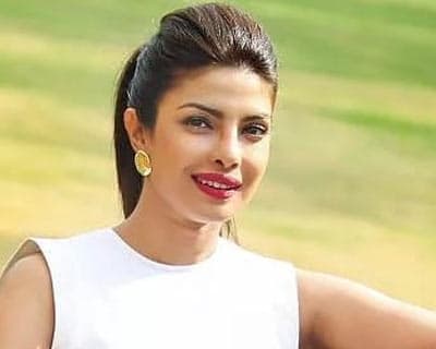 Priyanka Chopra is in awe of her Madame Tussauds Wax Statue in New York