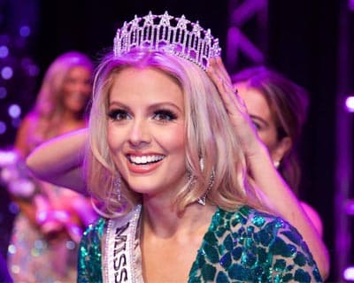 Miss New York USA 2017 for Miss USA 2017 is Hannah Lopa