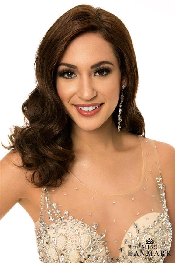 Shania Idit Iversen Barrientos