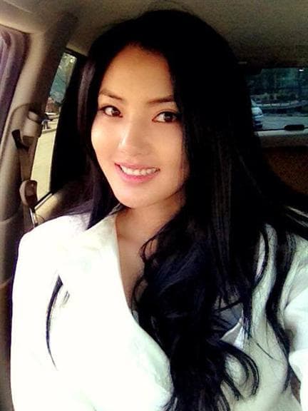 Tugsuu Idersaikhan Miss Earth Mongolia 2014