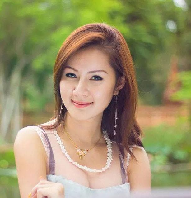 Nantawan Ruengrit from Samut Prakan Miss Thailand World 2015 contestant