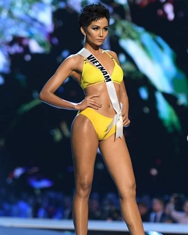 H'Hen Niê Miss Universe Vietnam 2018, Miss Universe 2018 Contestant at Swimsuit Competition (Photo Courtesy: Miss Universe/Candidate FaceBook/ Instagram)