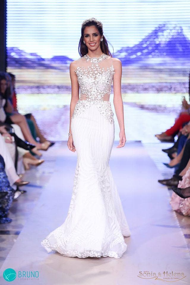 Andrea Melgarejo - Reina Hispanoamericana 2016 Finalist (Photo Credits: Official Facebook/ Instagram)