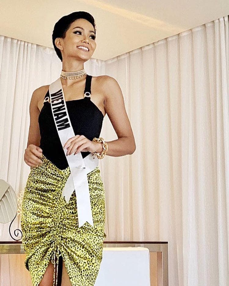 H'Hen Niê Miss Universe Vietnam 2018, Miss Universe 2018 Contestant (Photo Courtesy: Miss Universe/Candidate FaceBook/ Instagram)