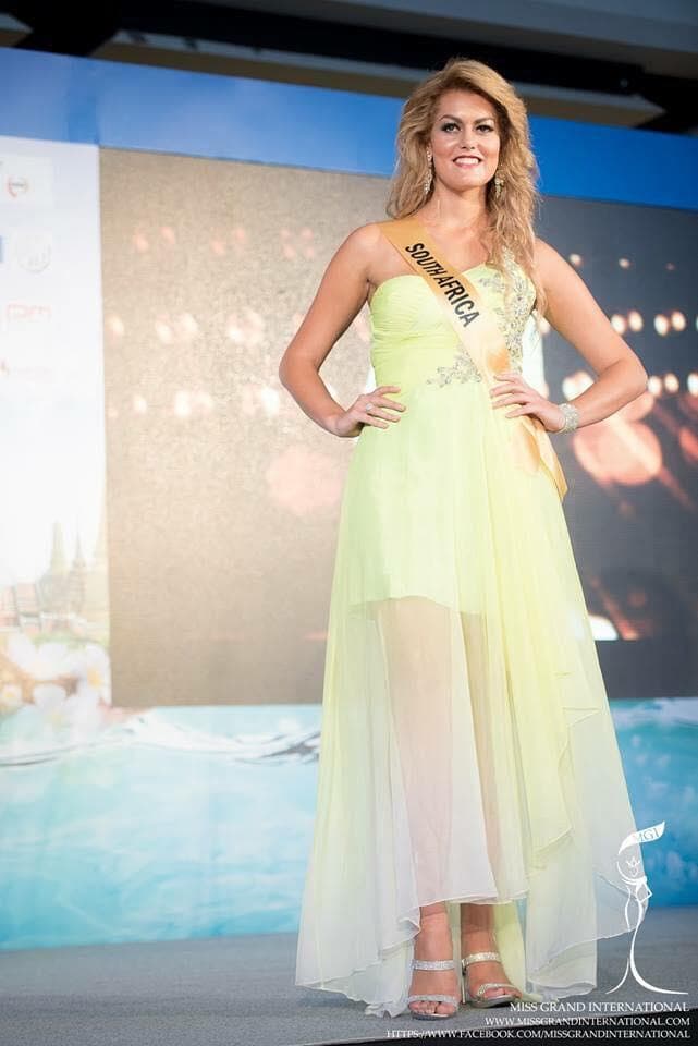 Magdalena Pieterse from South Africa - Finalist Miss Grand International 2015 in Long Gown (Photo Credit: MGI Official)