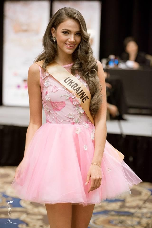 Veronika Mykhailyshyn Miss Grand Ukraine 2016 (Photo Credit: Official Facebook/ Miss Grand International Organization)