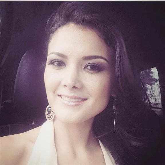 Angeles Espin Candidata Miss Ecuador 2015 (Photo Credit Miss Ecuador/FaceBook Official)