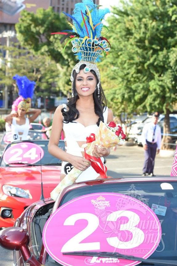 Justine Beatrice Dellosa Felizarta at Parade of Beauties (Photo Credits: Binibining Pilipinas Official)