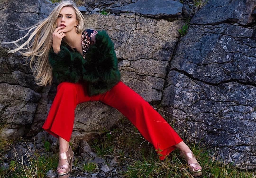 Cailín Áine Ni Toibín Miss Universe Ireland 2017 (Photo Credit: Miss Universe/FaceBook Official)