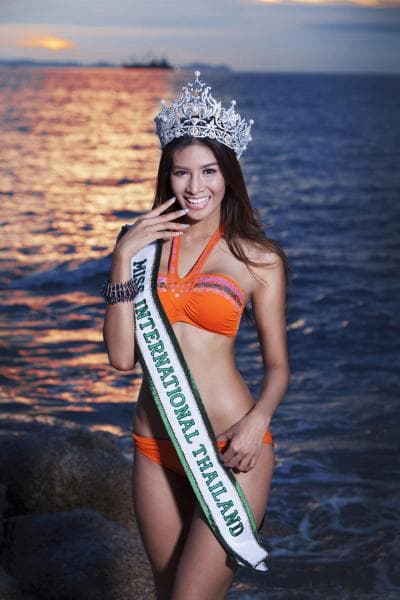 Sasi Sintawee Contestant from Thailand in Swimsuit for Miss International 2015