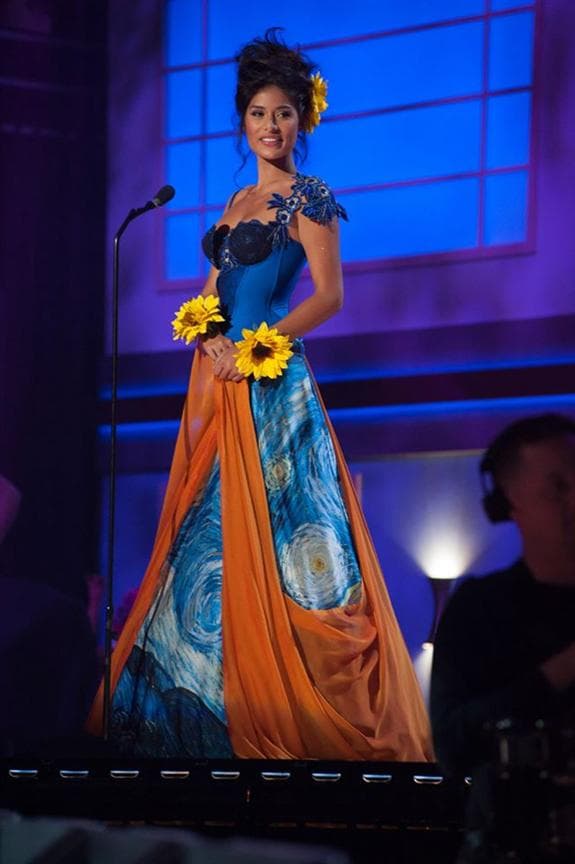 Yasmin Verheijen Miss Universe Netherlands 2014 National Costume