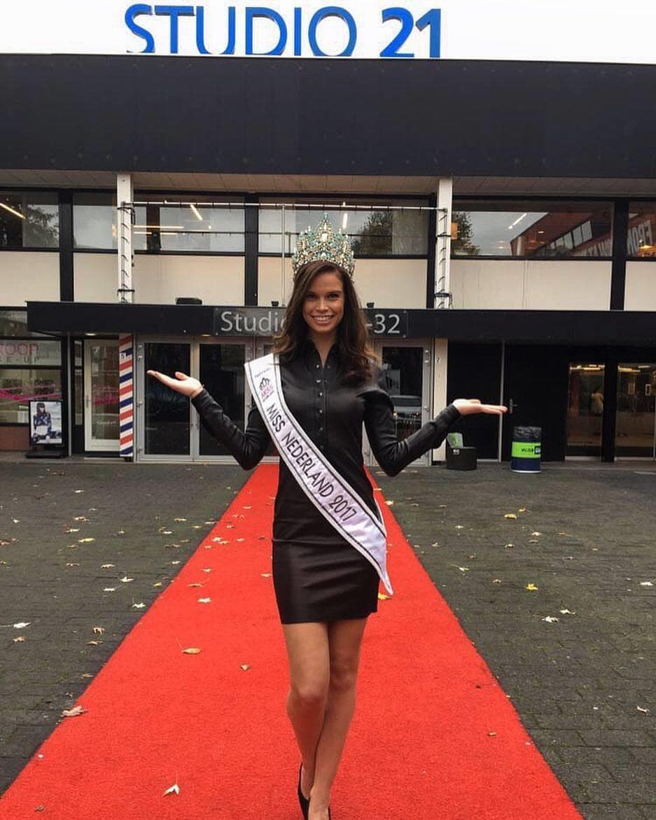 Nicky Opheij (Nicky Ophey) Miss Universe Netherlands 2017 (Photo Credit: Miss Universe/FaceBook Official)