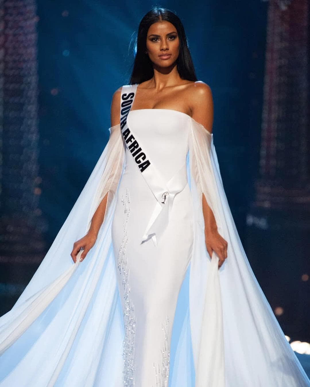 Tamaryn Green Miss Universe South Africa 2018, Miss Universe 2018 Contestant at Evening Gown Competition (Photo Courtesy: Miss Universe/Candidate FaceBook/ Instagram)