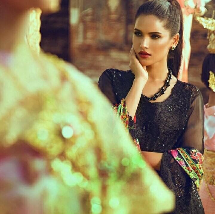 Vartika Singh (Miss Grand International 2015 - 2nd Runner Up) latest ethnic photoshoot (Photo Credits: Miss Grand International Facebook Official)