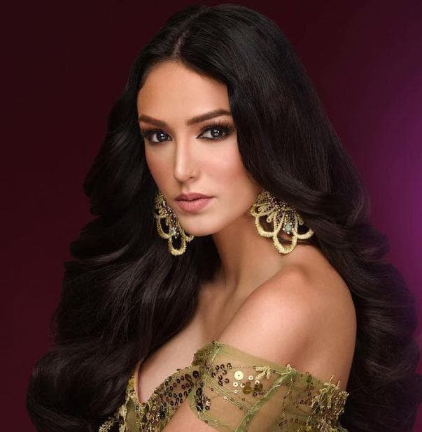 Beverly Marie Rodríguez De León Contestant Miss Universe Puerto Rico 2017 (Photo Credit: Facebook Official)
