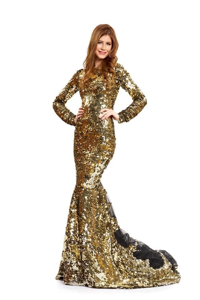 Polli Cannabis Contestant from Belarus for Miss Tourism International 2016 in Evening Gown (Photo Credits: Miss Tourism International Official)
