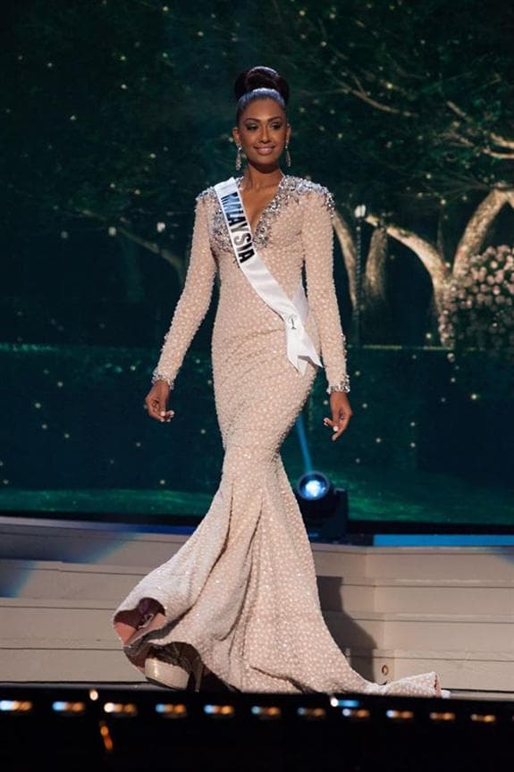 Sabrina Beneett Miss Universe Malaysia 2014 Evening Gown