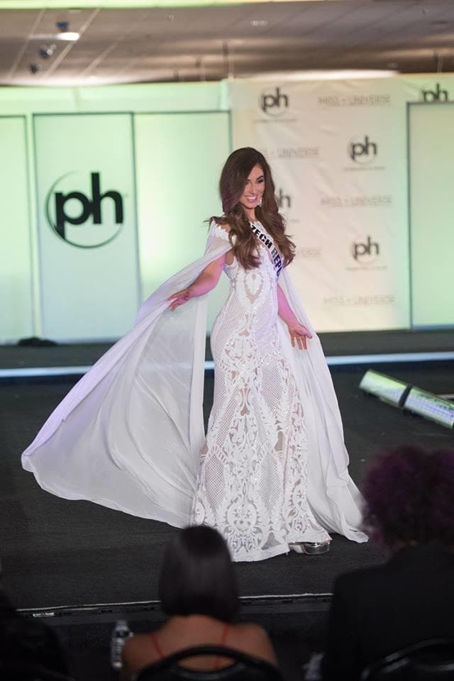 Miss Universe 2017 Preliminary Competition Evening Gown Round
