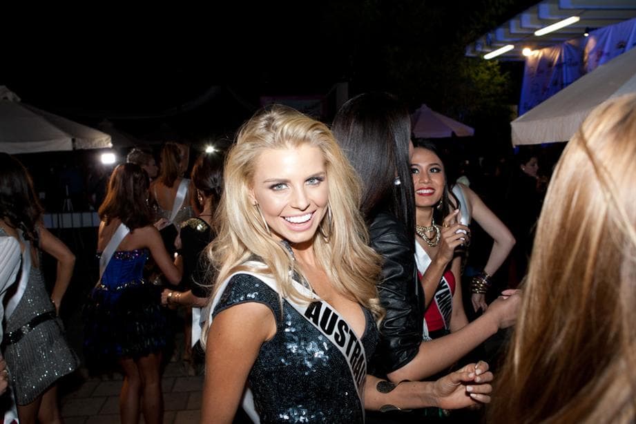 Tegan Martin Miss Universe Australia 2014: Salsa Dancing