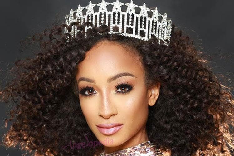 Brooke Johnson Miss Alaska USA 2018 for Miss USA 2018