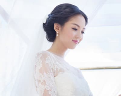Zhang Zilin Miss World 2007 welcomes her first baby