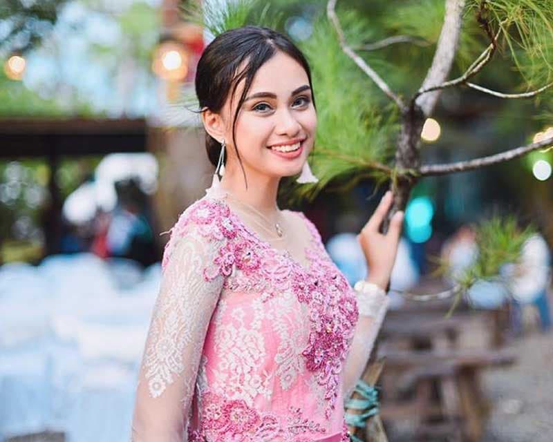 Cahaya Nur Hikmah crowned Puteri Indonesia Kalimantan Timur 2018 for Puteri Indonesia 2018
